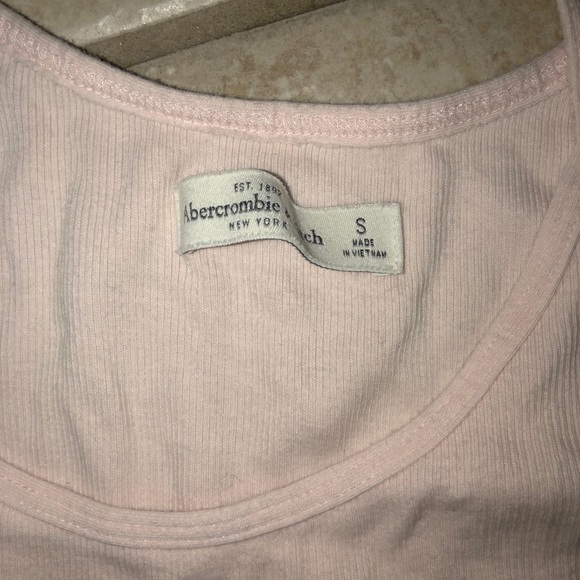 Light pink Abercrombie tank top - Picture 2 of 2